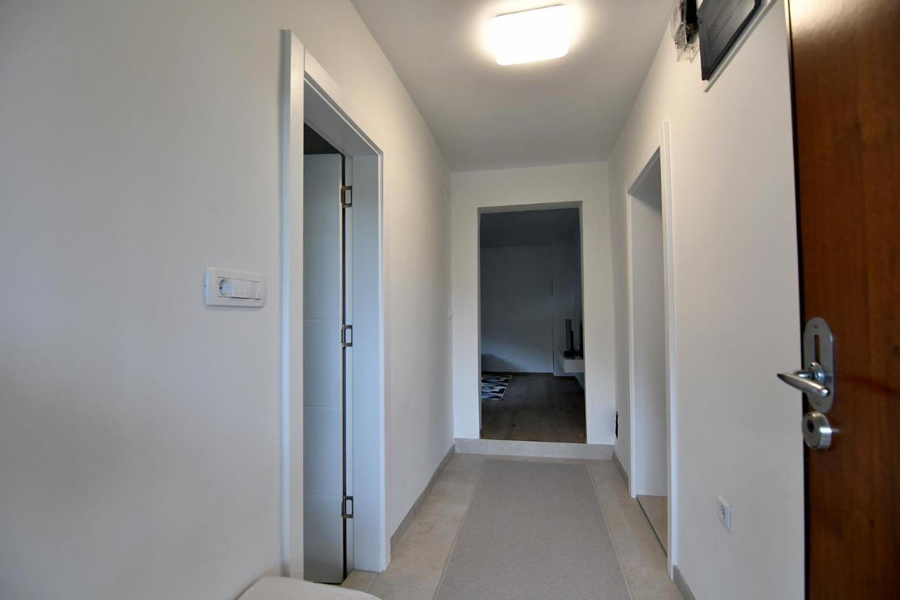 Garden Of Dreams & Free Private Parking Apartment Sarajevo Exterior photo